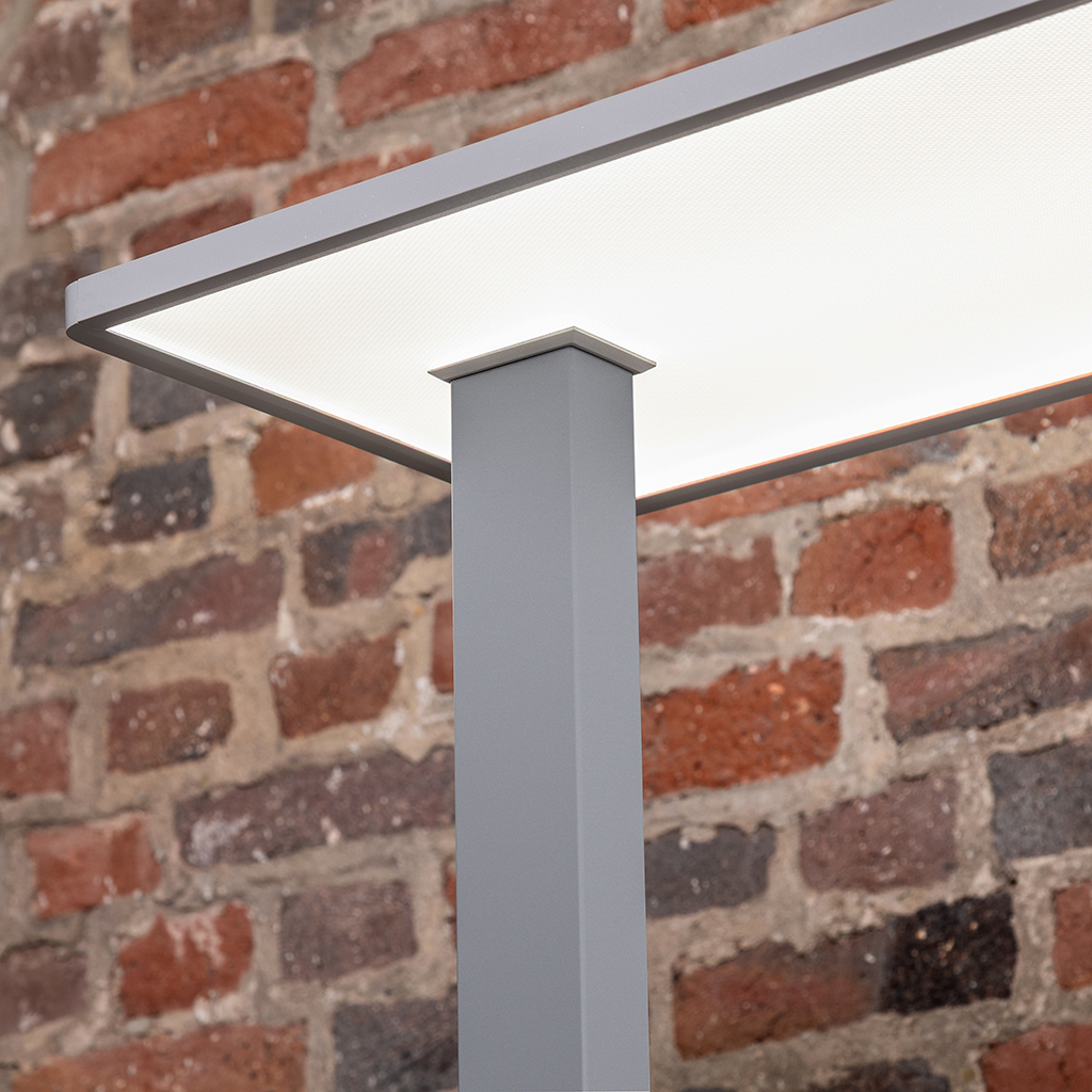 LED Büro Stehleuchte Stralen® Silber